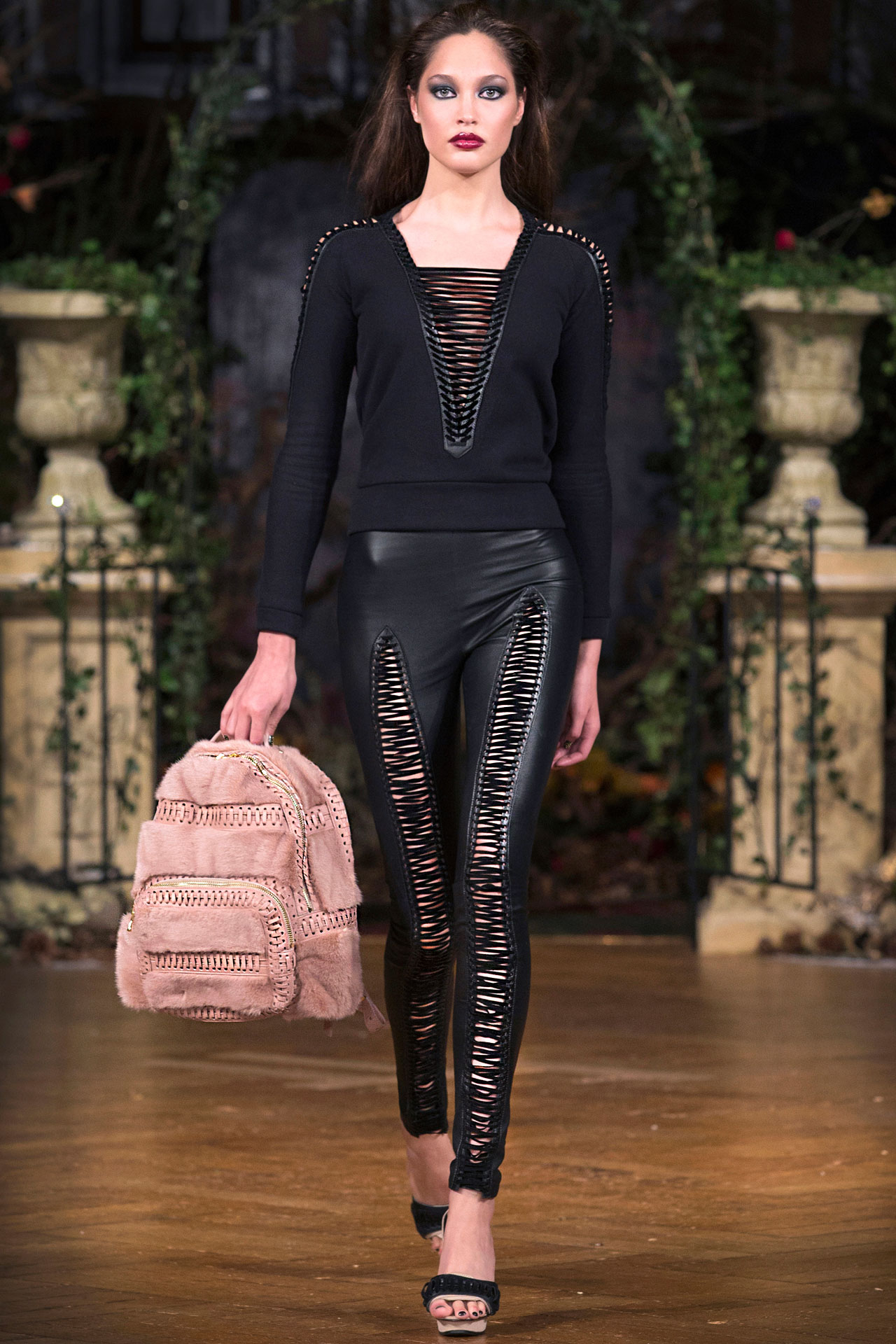AW16  LOOK 8