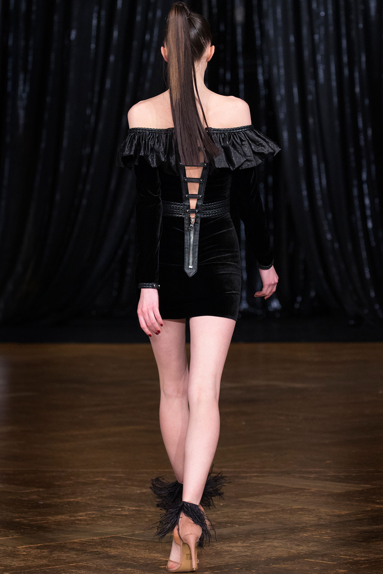 AW20 LOOK 21