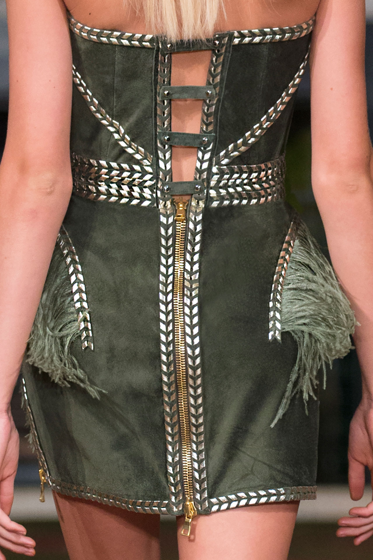 SS20 LOOK 2