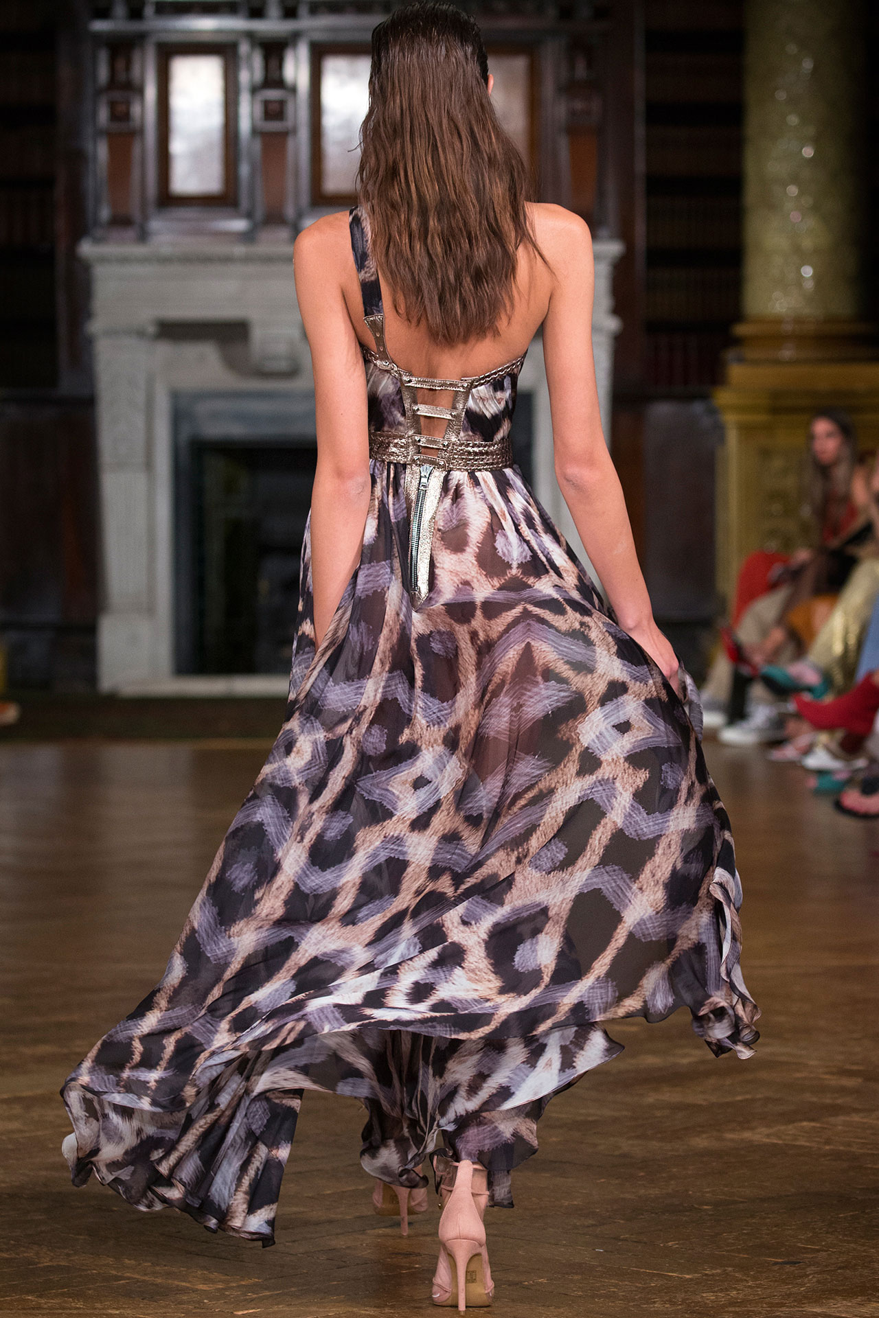 SS20 LOOK 23