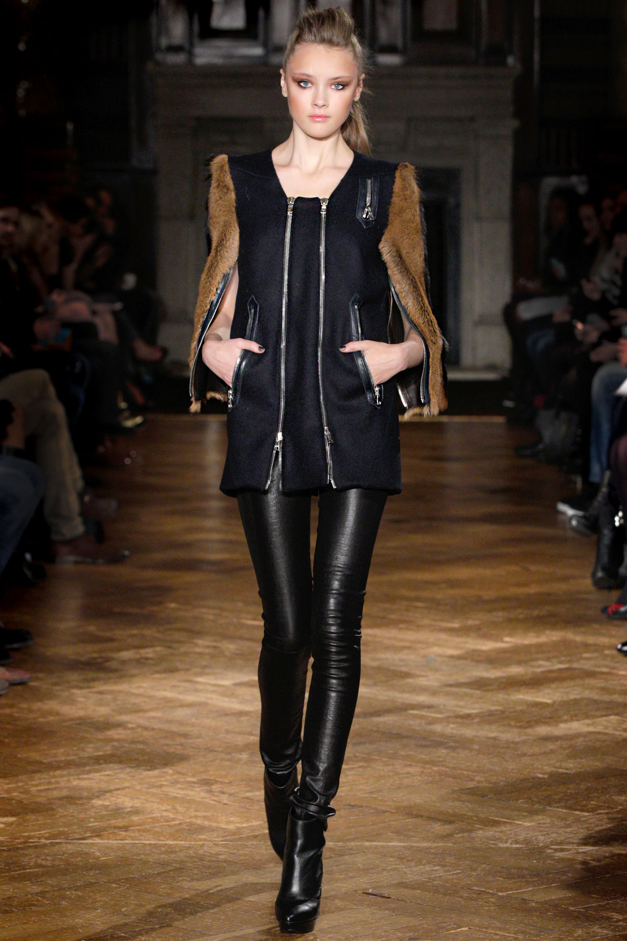 AW13 LOOK 3