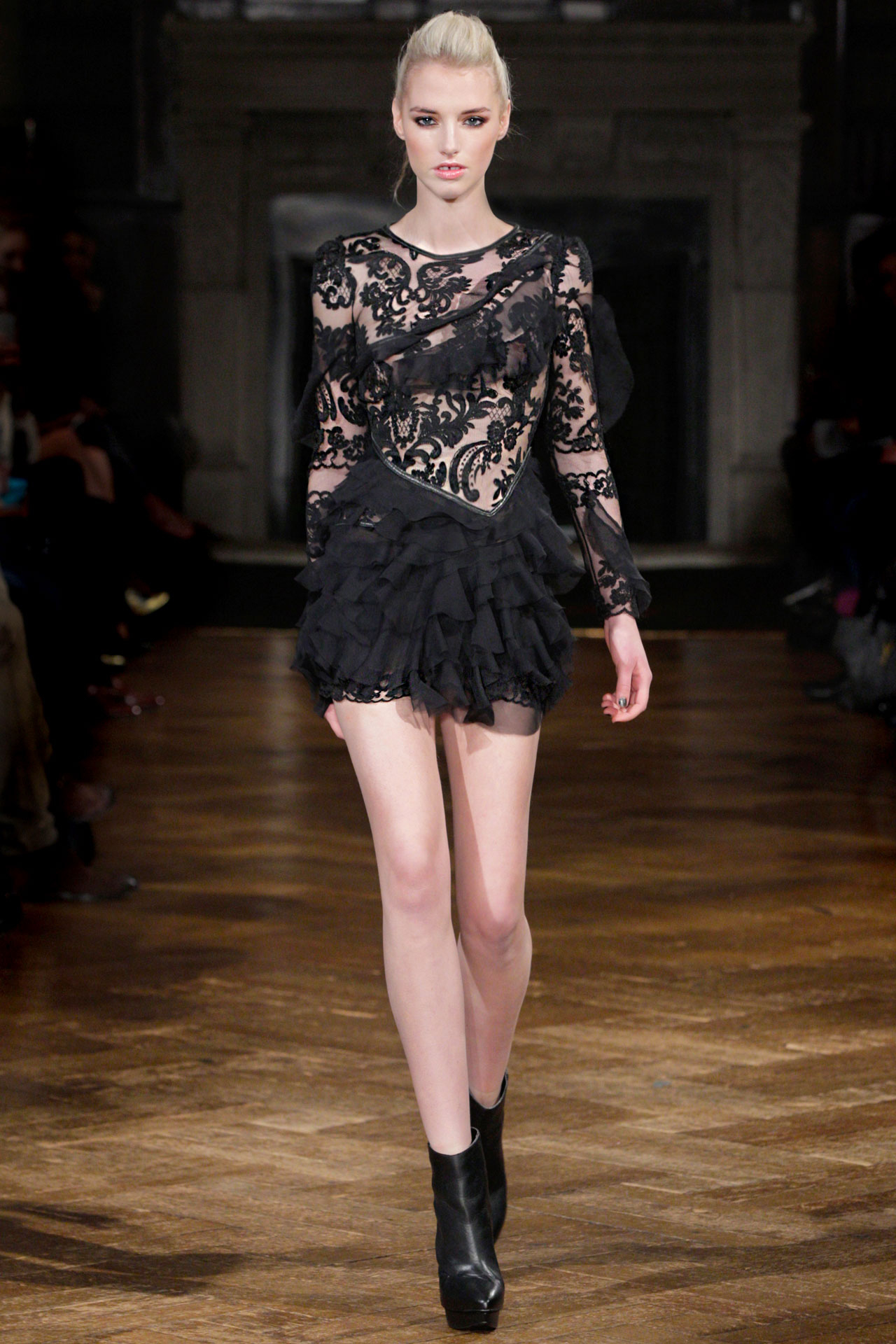 AW13 LOOK 6