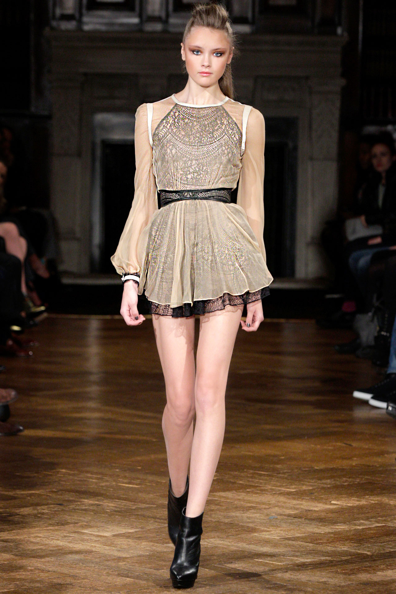 AW13 LOOK 15