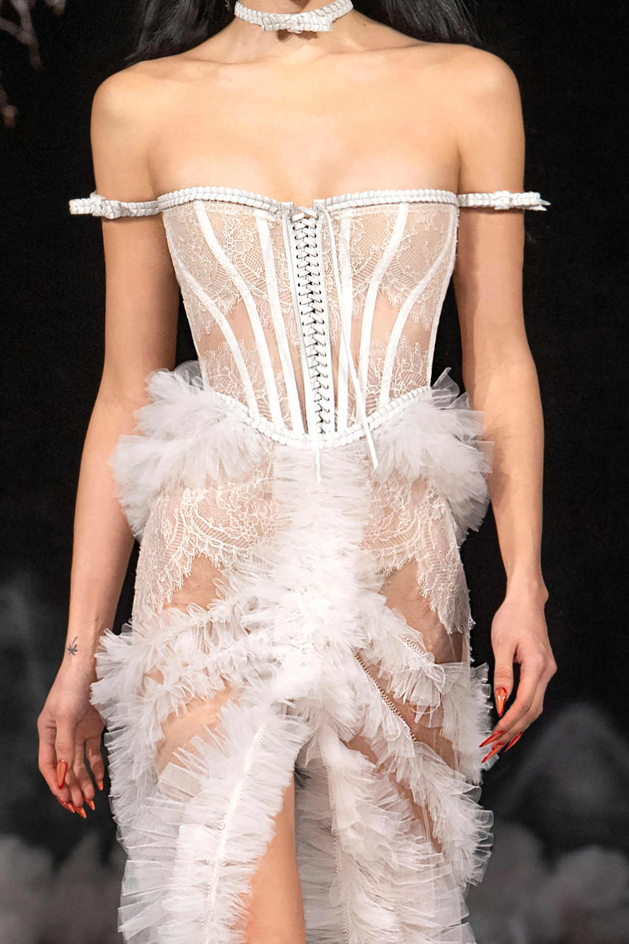 AW24 LOOK 32