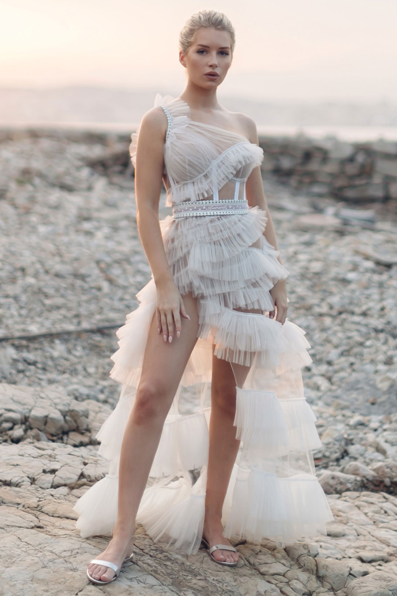 LOTTIE MOSS