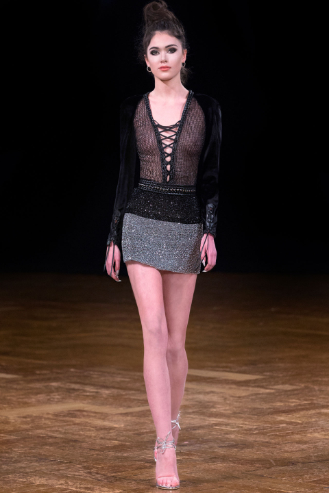 AW18 LOOK 32