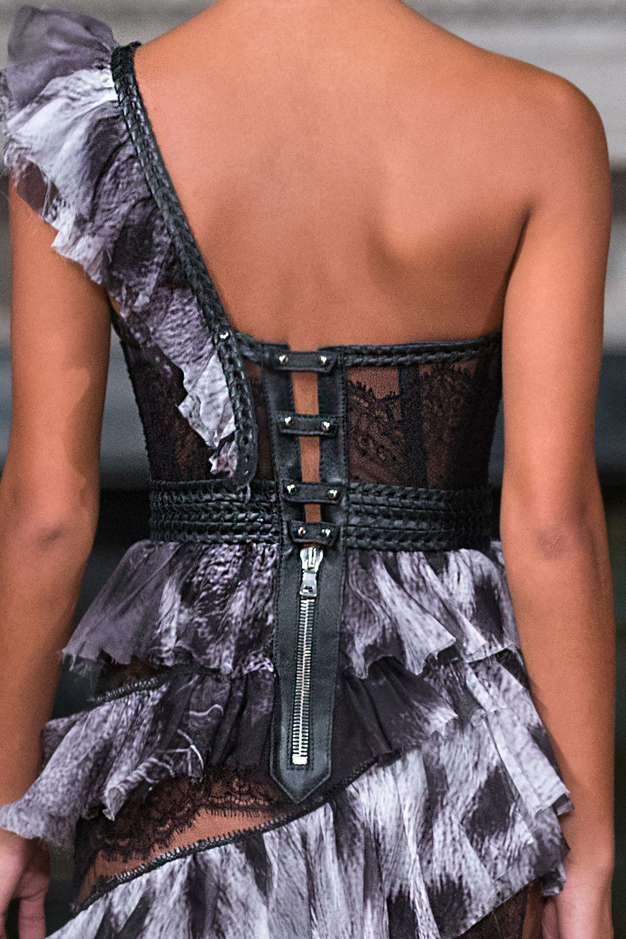 SS20 LOOK 27