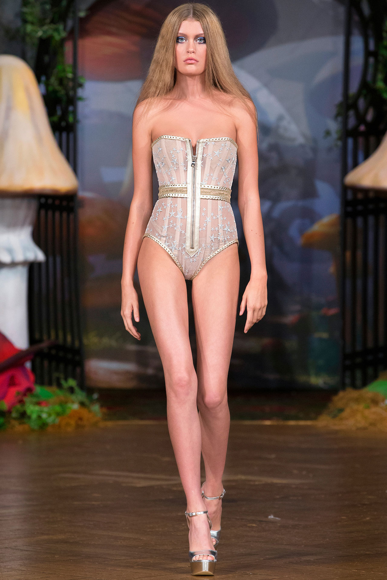 kristian aadnevik spring summer 2019 high slit halter dress SPRING / SUMMER 2019